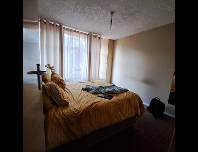 2 BEDROOM APARTMENT FOR SALE IN WONDERBOOM SOUTH